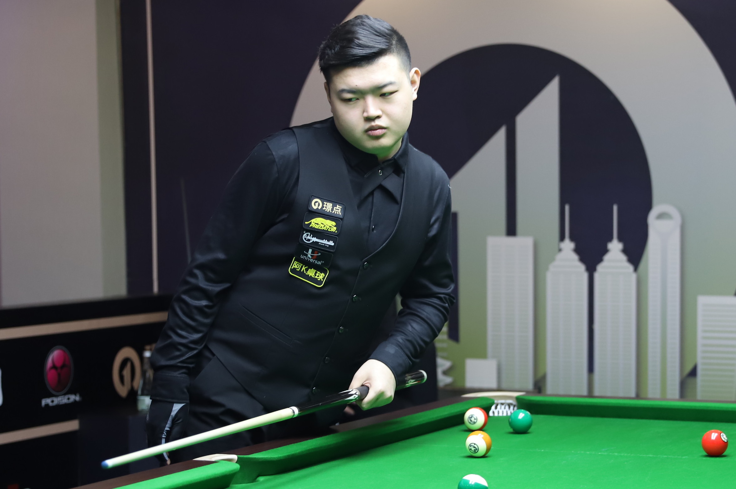 比肩传奇的 比肩传奇的