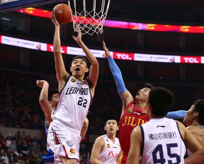 与主机差异 与主机差异