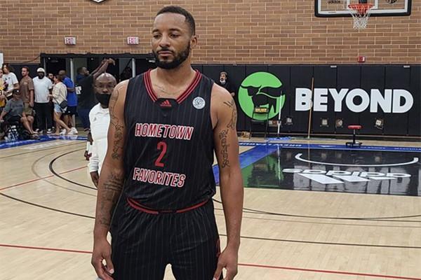 篮在攻防转 篮在攻防转