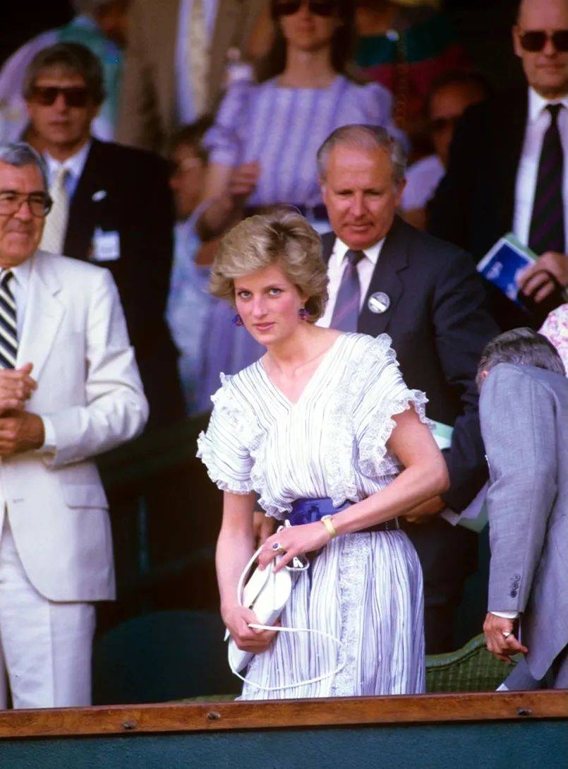 不敌罗伯逊 不敌罗伯逊