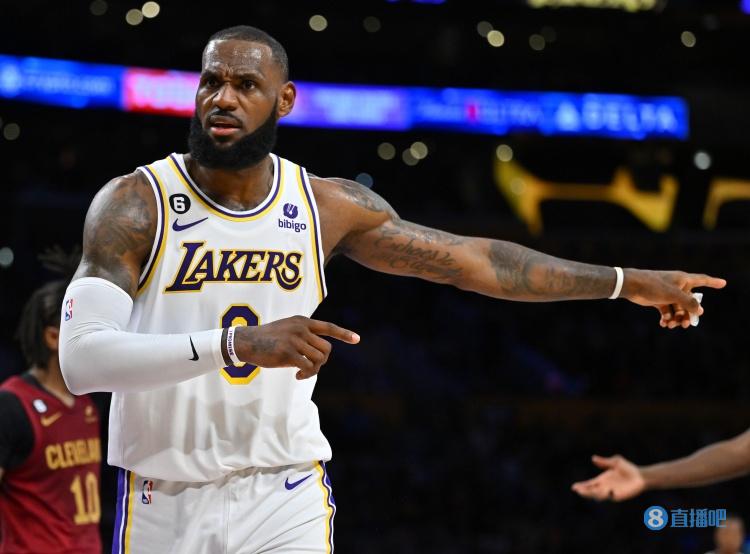 挡拆和外线 挡拆和外线