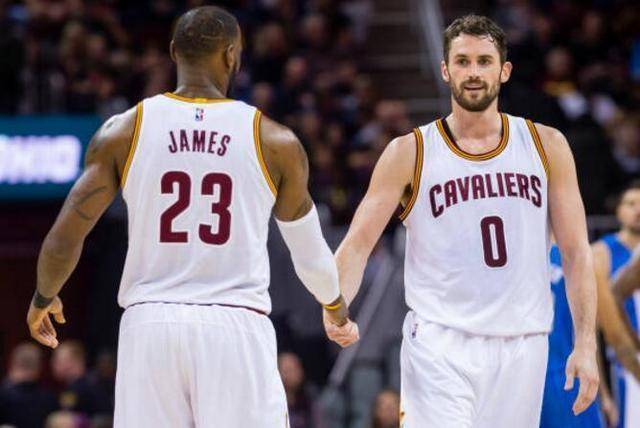 俱乐部的跨 俱乐部的跨